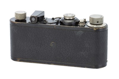 Lot 1 - A Leica Ia Close Focus Camera
