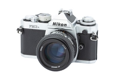 Lot 189 - A Nikon FM3a SLR Camera