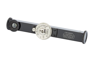 Lot 96 - A Leica FODIS Long-Base Rangefinder
