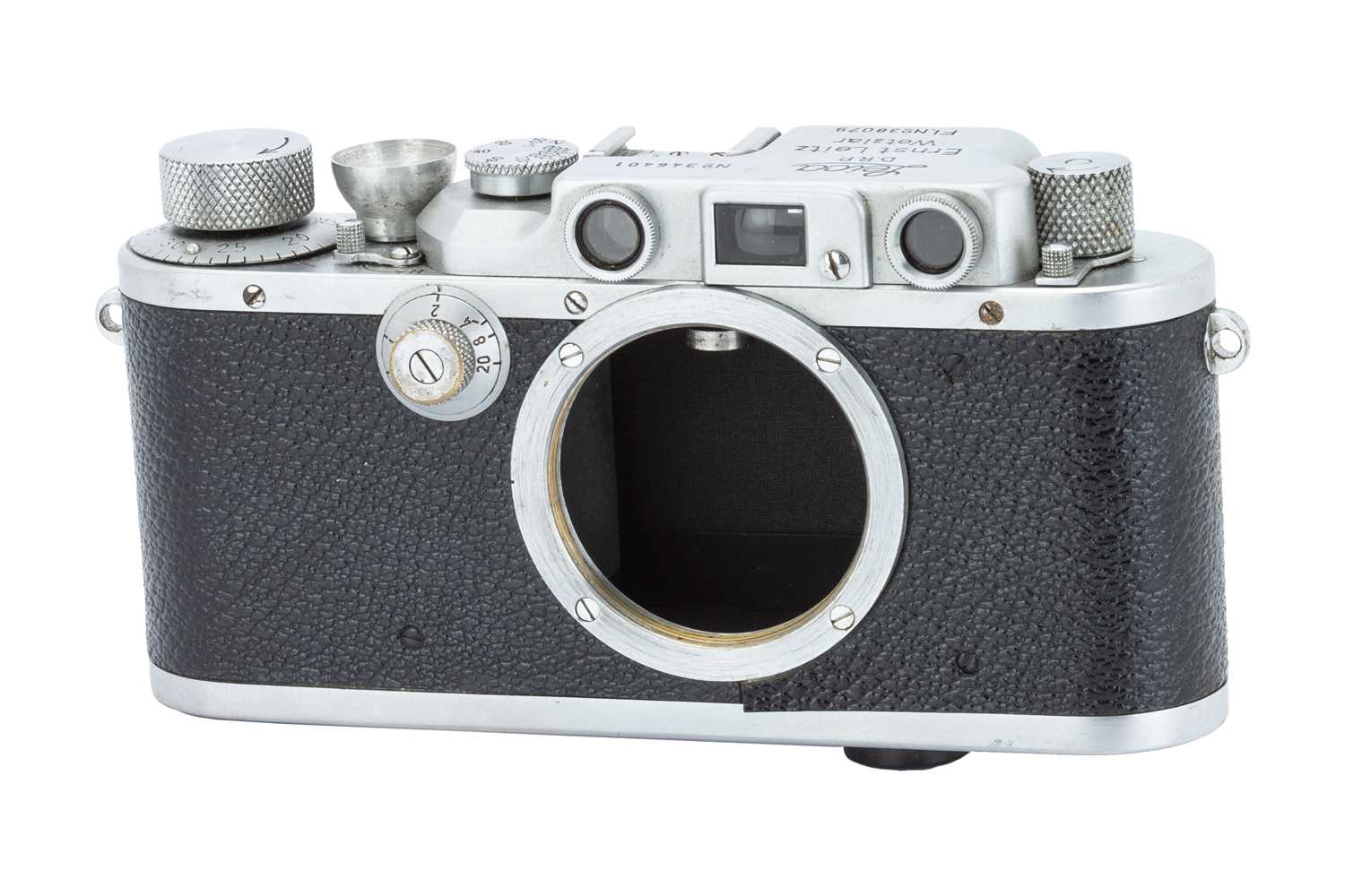 Lot 17 - A Leica IIIb 'Luftwaffe-Eigentum' Rangefinder Body