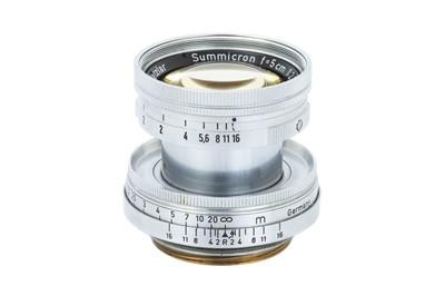 Lot 33 - A Leitz Summicron 'Thorium' f/2 50mm Lens