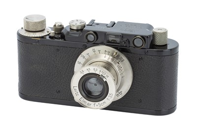 Lot 3 - A Leica II Rangefinder Camera