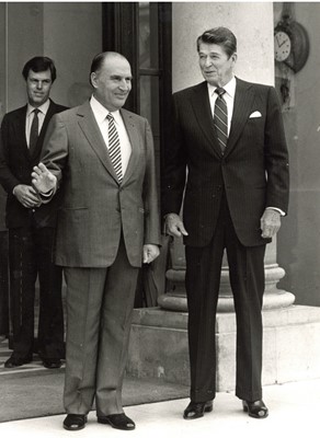 Lot 322 - Original Photographs of Presidents Eisenhower and Reagan