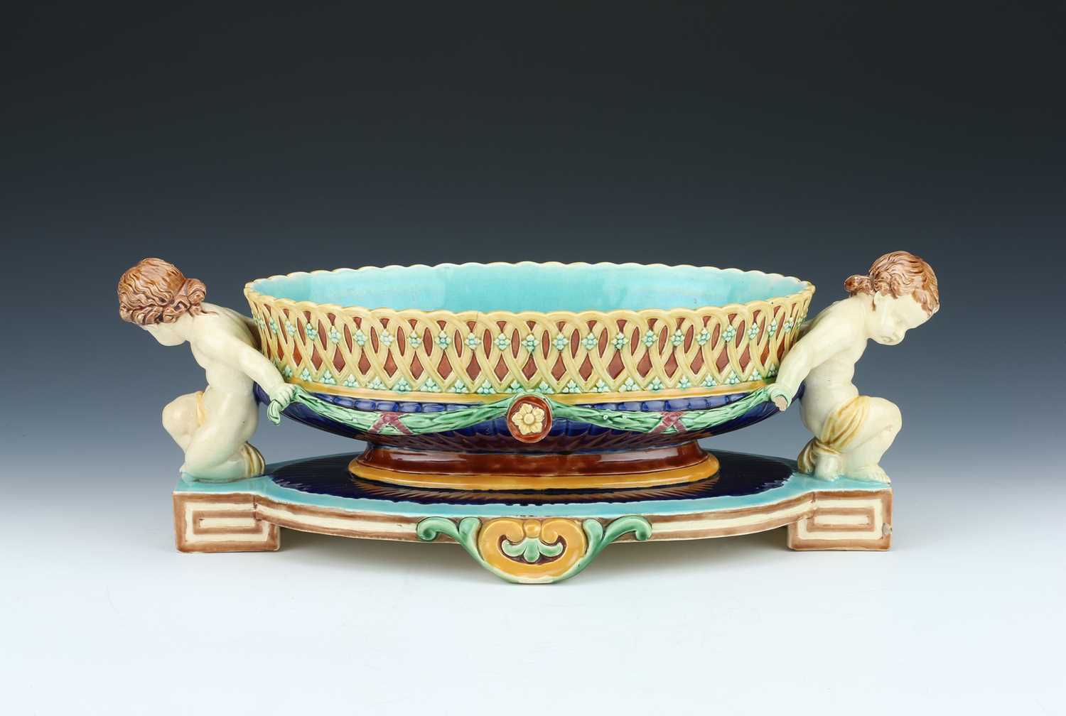 Lot 30 - Majolica