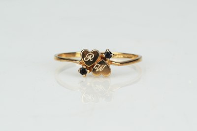 Lot 11 - Sapphire Ring