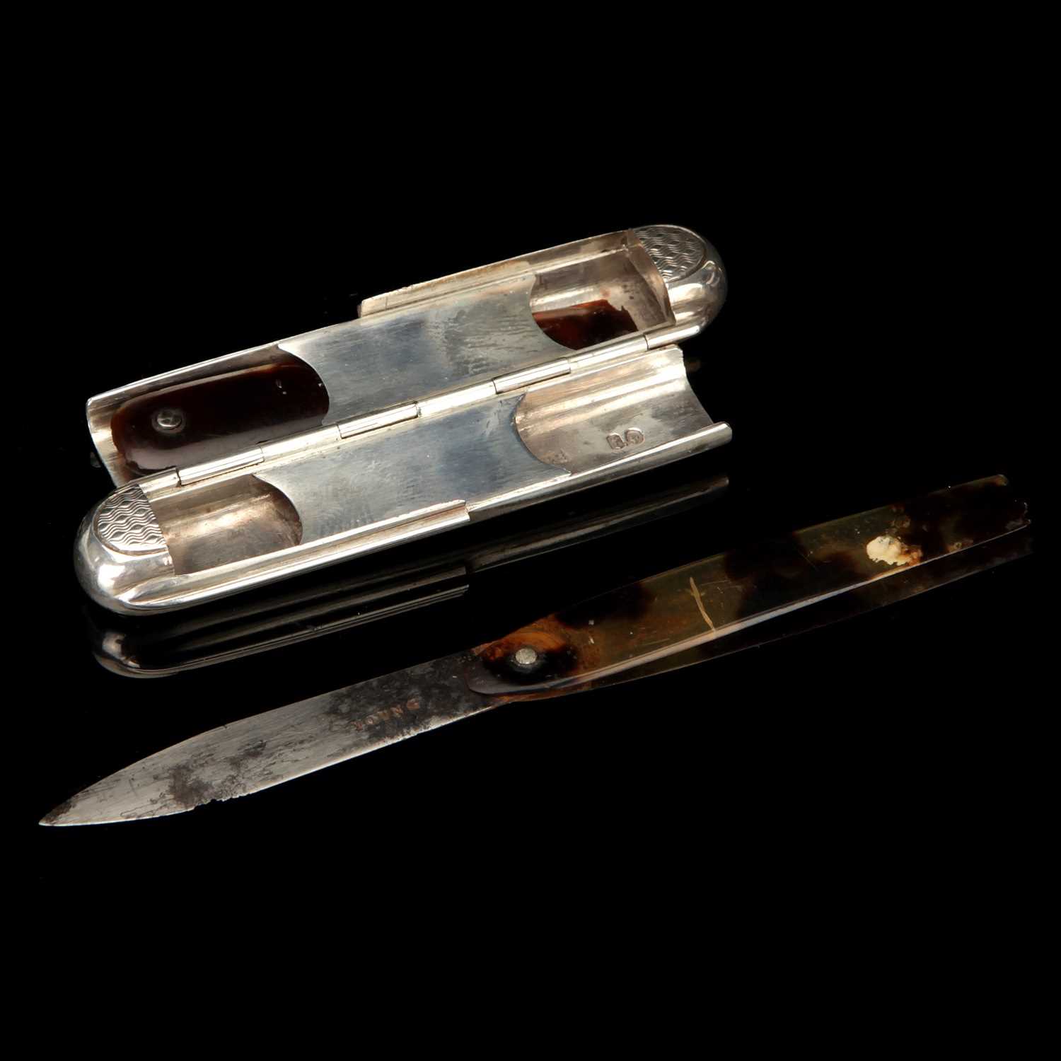 Lot 2 - A Folding Silver Lancet Case