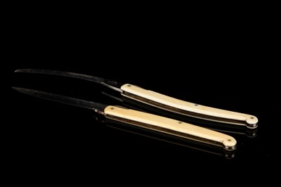 Lot 52 - A Folding Straight Bistoury & Curved Blunt Bistoury
