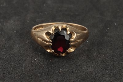 Lot 119 - A 9 ct Gold Garnet Set Signet Ring