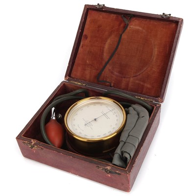 Lot 92 - A Hill and Barnard Sphygmometer