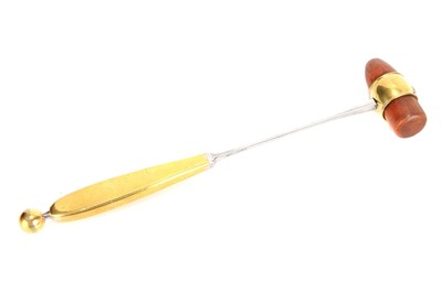 Lot 93 - A Fine Quality Refex Hammer / Percussor