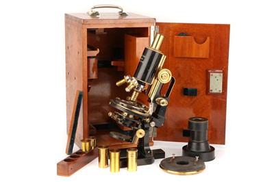 Lot 10 - A Large Zeiss Ic Stand for Micro-photography