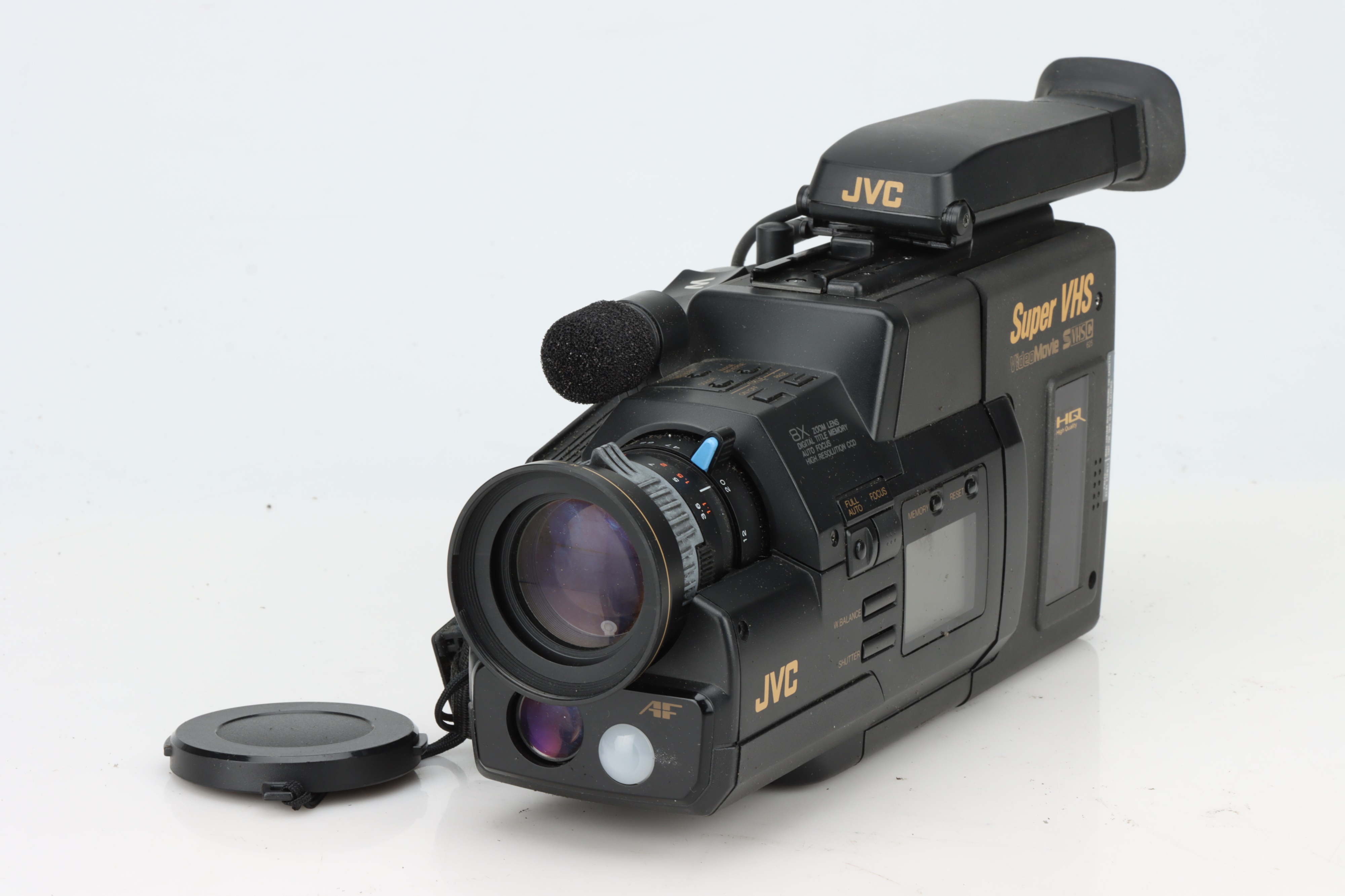 Victor ビデオカメラ VHS GR-S77 Lot 704 - A JVC GR-S77 Super VHS Camcorder,
