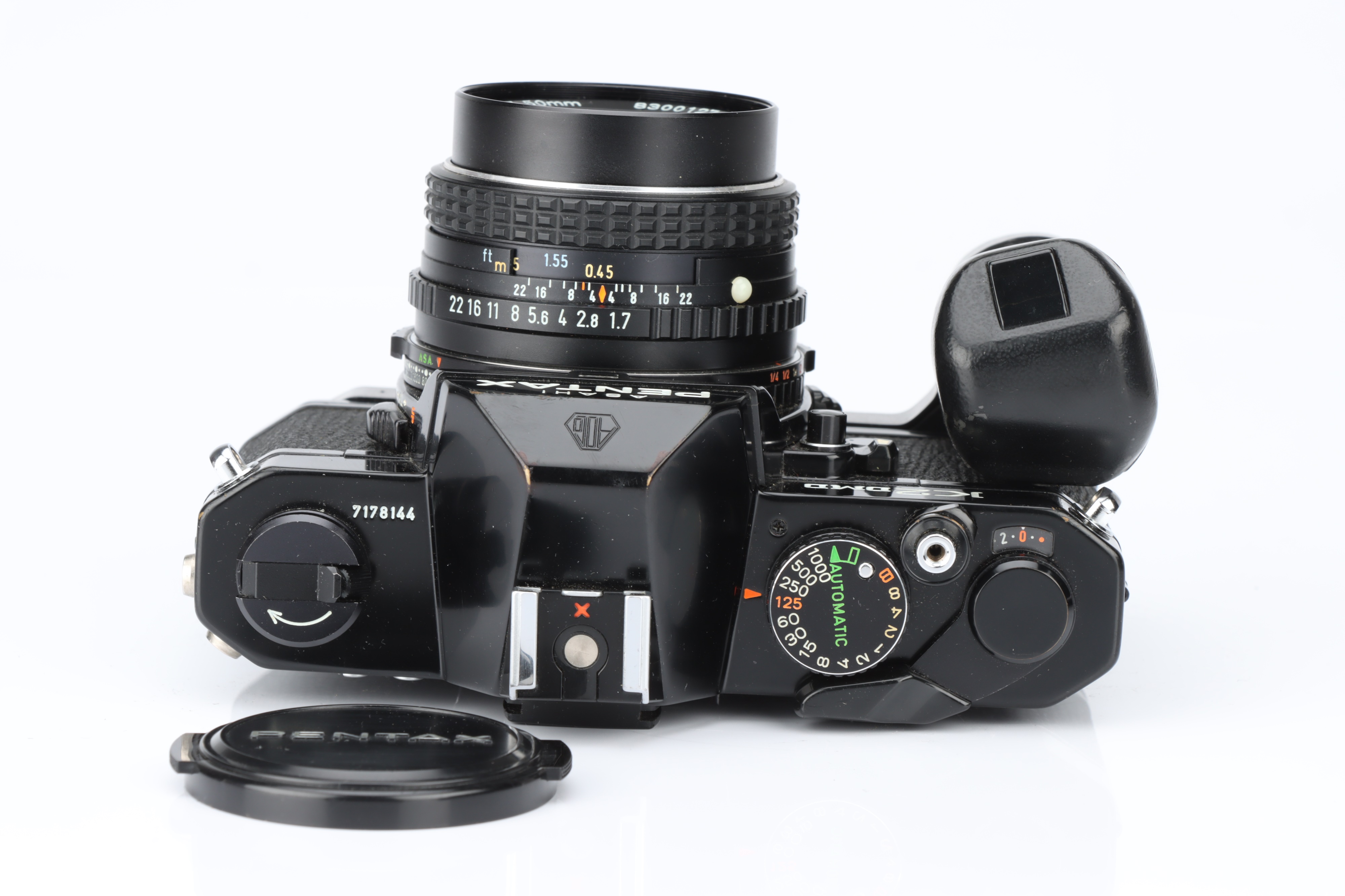 Lot 673 - A Pentax K2 DMD SLR Camera,