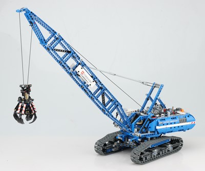 Lot 92 - LEGO Technic Crawler Crane  (42042)