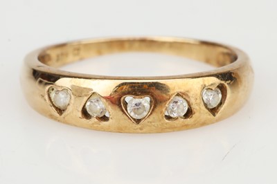 Lot 112 - 9 ct and Diamante Set Gold Band