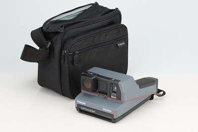 Lot 746 - A Polaroid Impulse AF Instant Camera
