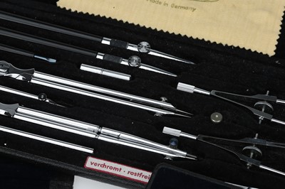 Lot 45 - Drawing/Drafting Instruments