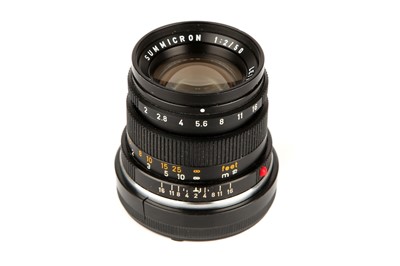 Lot 1050 - A Leitz Summicron f/2 50mm Lens