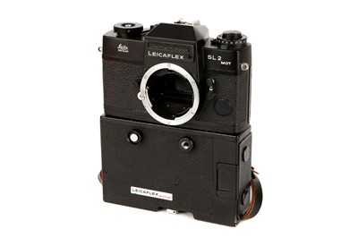 Lot 1057 - A Leica Leicaflex SL2 MOT SLR Camera