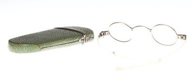 Lot 15 - A pair of George IV Silver Framed Spectacles