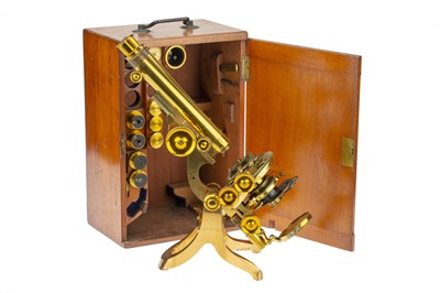 Lot 172 - A Swift Binocular "Challenge" Microscope
