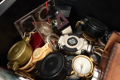 Lot 34 - A collection of Magnetic Compasses