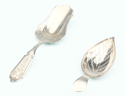 Lot 109 - Early 20th Century Dutch Silver Caddy Spoon
