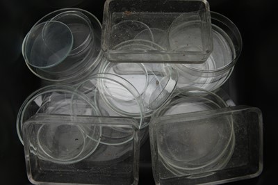 Lot 93 - Lab Glassware