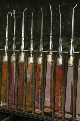 Lot 15 - A Fine Victorian Presentation Dental Instrument Set