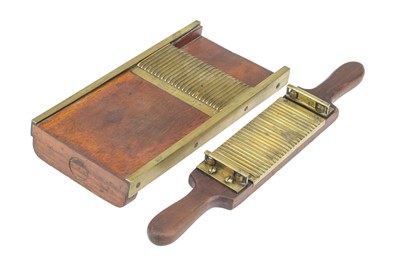 Lot 22 - An Apothecary's Pill Machine