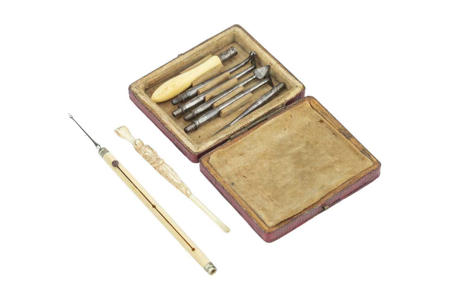 Lot 20 - A Set of Dental Scalers etc