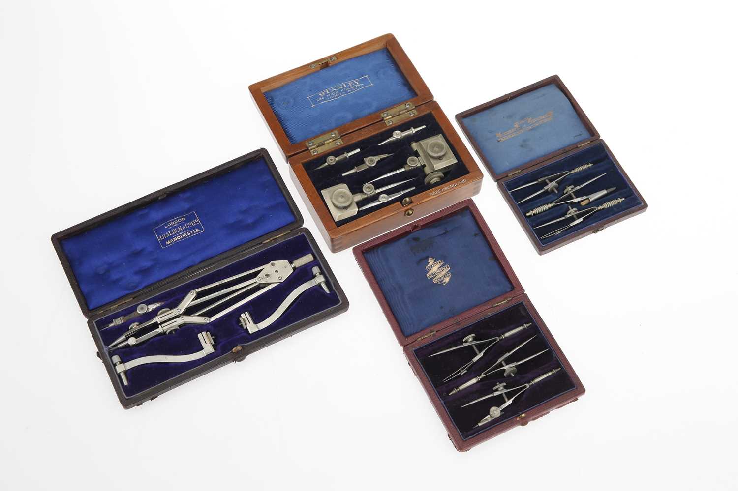 Lot 72 - A Halden Parallel Compass