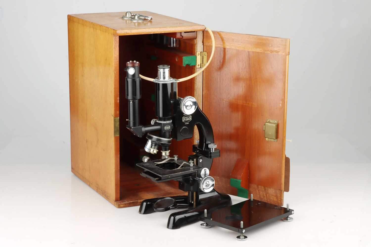 Lot 88 - A Large Classic London Model Beck Microscope