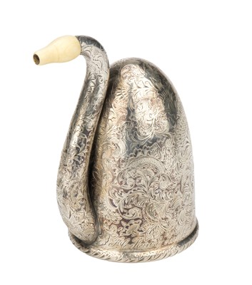 Lot 19 - A Highly Decorative Rein Opera Dome Ear Trumpet