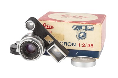 Lot 41 - A Leitz Summicron f/2 35mm Lens