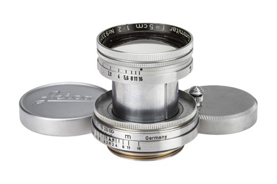 Lot 11 - A Leitz Summitar f/2 50mm Lens