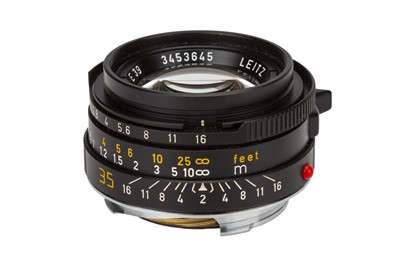 Lot 42 - A Leitz Summicron-M f/2 35mm Lens