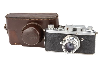 Lot 80 - A Gatto A.G. Sonne V Rangefinder Camera