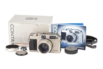 Lot 90 - A Contax G1 Rangefinder Camera