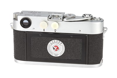 Lot 20 - A Leica M3 Rangefinder Camera