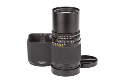 Lot 120 - A Carl Zeiss Sonnar T* f/5.6 250mm Lens
