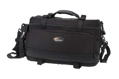 Lot 746 - A Lowepro Magnum AW Camera Bag