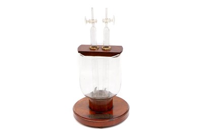 Lot 61 - The Electrolysis of Water, A Large Demonstration Apparatus