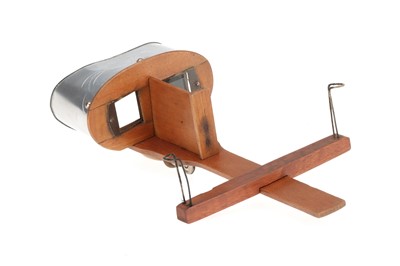Lot 137 - A Stereo Viewer