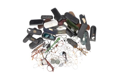 Lot 7 - A Large Collection of Spectacles