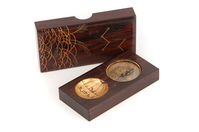 Lot 44 - A Japanese Pocket Sundial