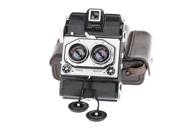 Lot 499 - An ISO Duplex Super 120 Stereo Camera