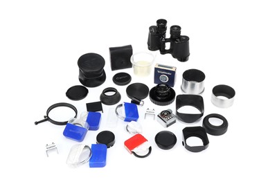 Lot 723 - A Selection of Photographic Accessories