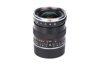 Lot 65 - A Carl Zeiss Biogon ZM T* f/2.8 21mm Lens