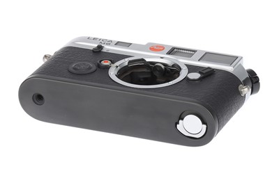 Lot 36 - A Leica M6 'Year of the Rooster' Rangefinder Body
